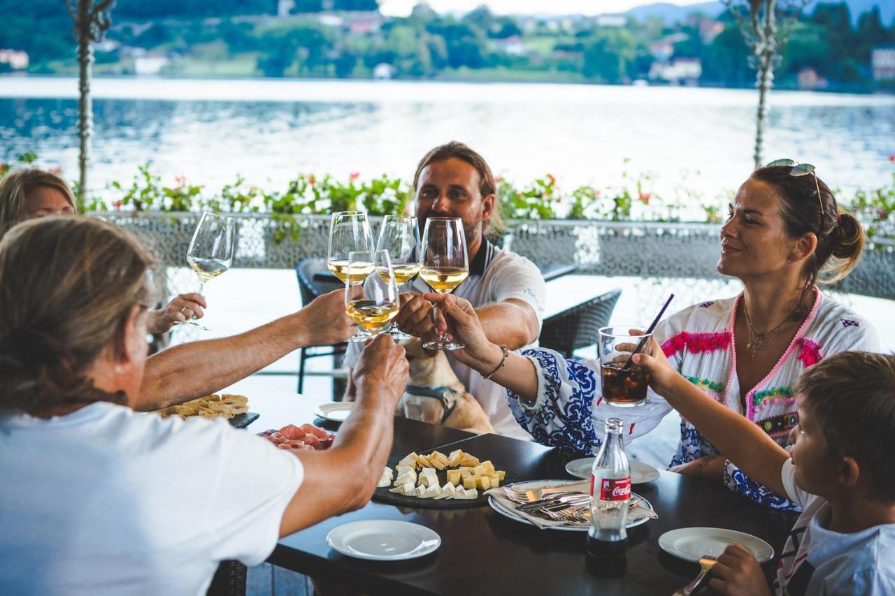 Hotel L'Approdo Pettenasco Zewnętrze zdjęcie