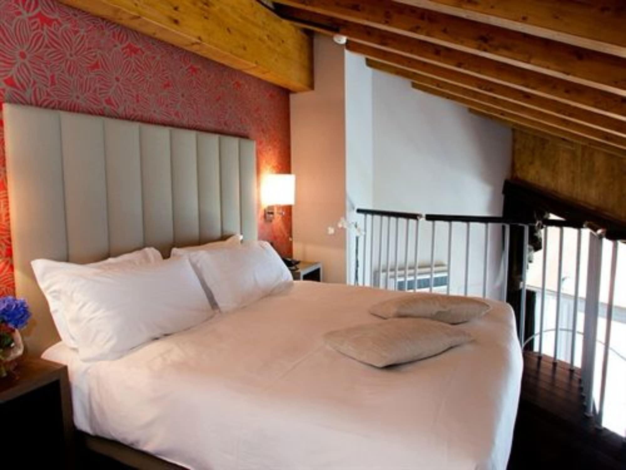 Hotel L'Approdo Pettenasco Zewnętrze zdjęcie