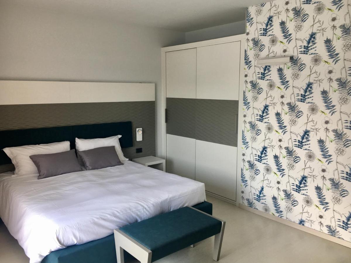 Hotel L'Approdo Pettenasco Zewnętrze zdjęcie