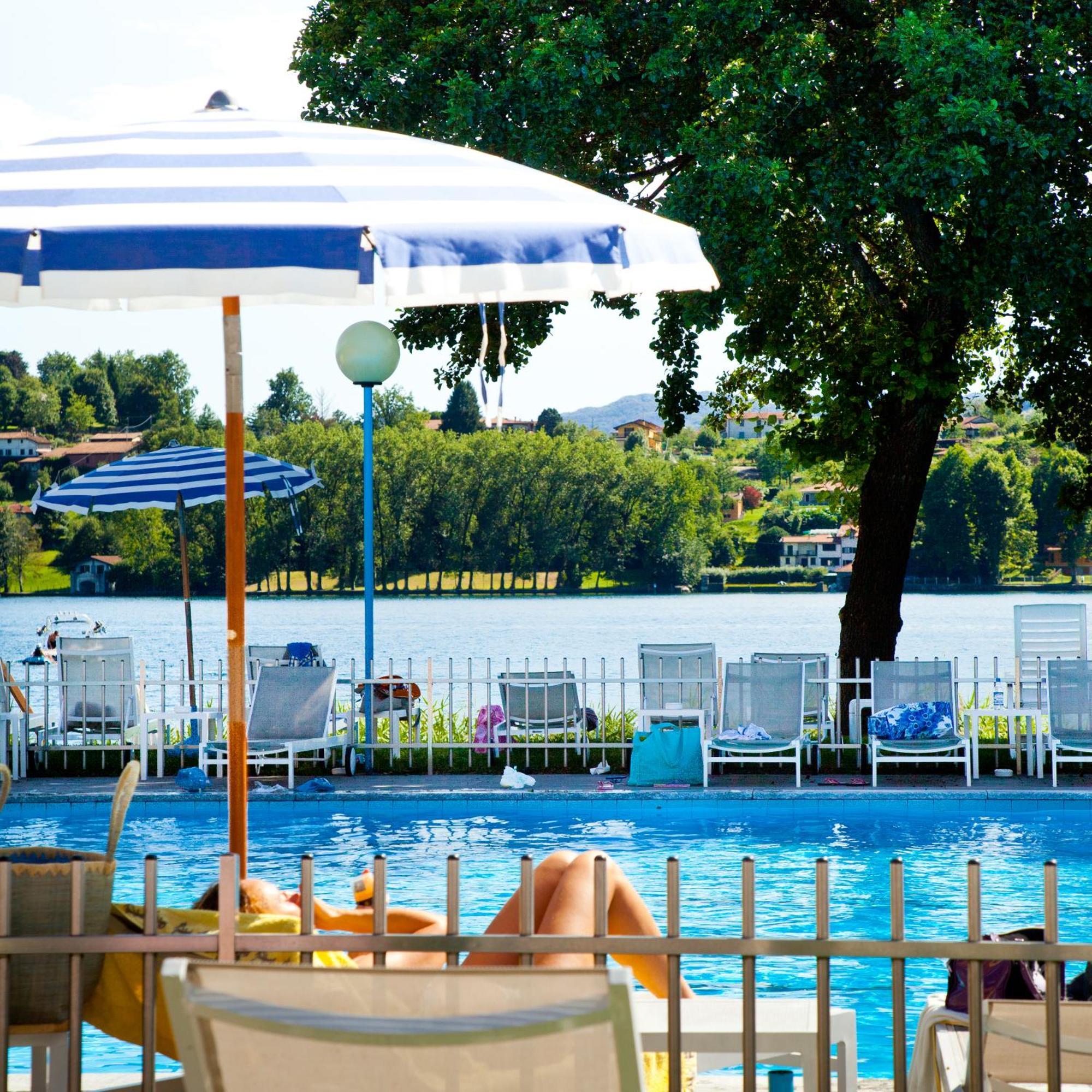 Hotel L'Approdo Pettenasco Zewnętrze zdjęcie