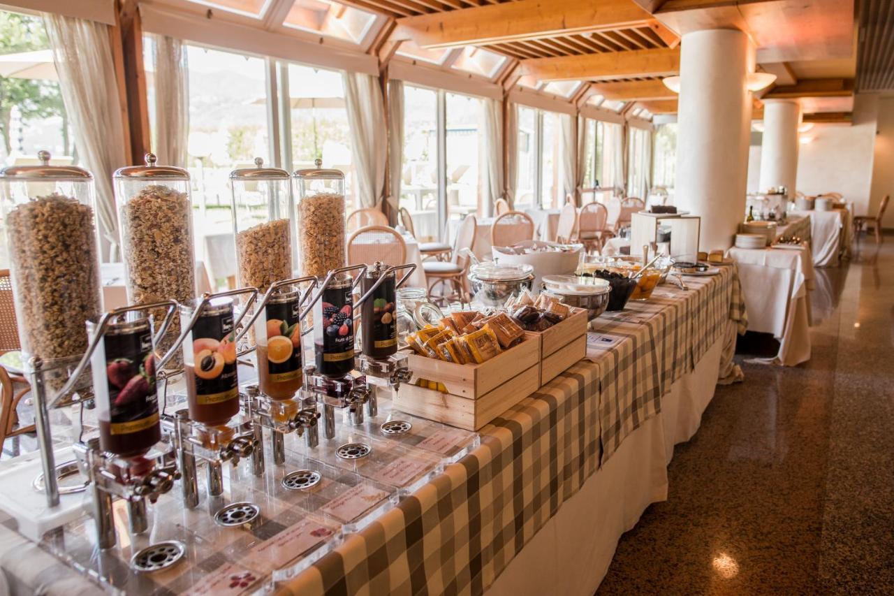 Hotel L'Approdo Pettenasco Zewnętrze zdjęcie